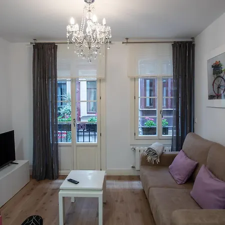 Апартаменты Acogedor Apartamento En El Centro Del Casco Viejo